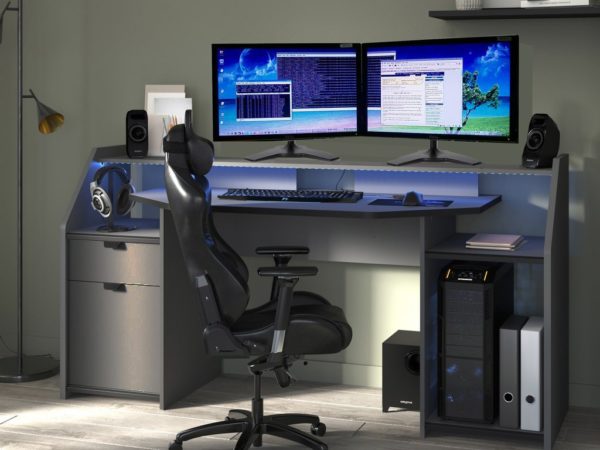 deskredone 1024x1024 1d541a6a 2edd 480b 8669 7a70476106c8 1024x1024