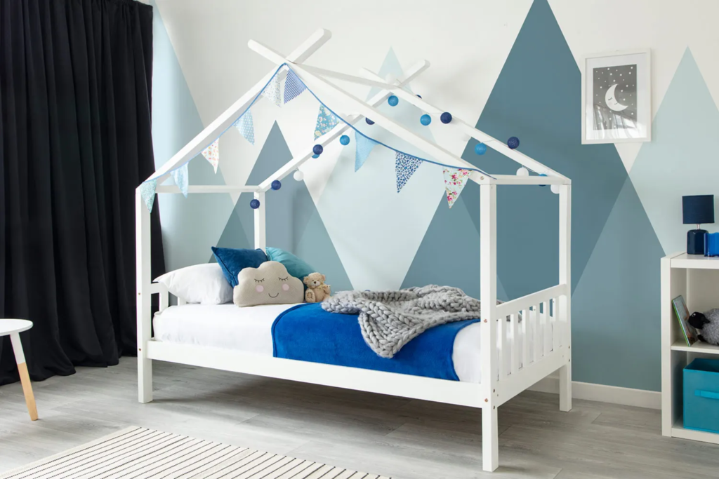 charliehousebed1 charliehousebed1