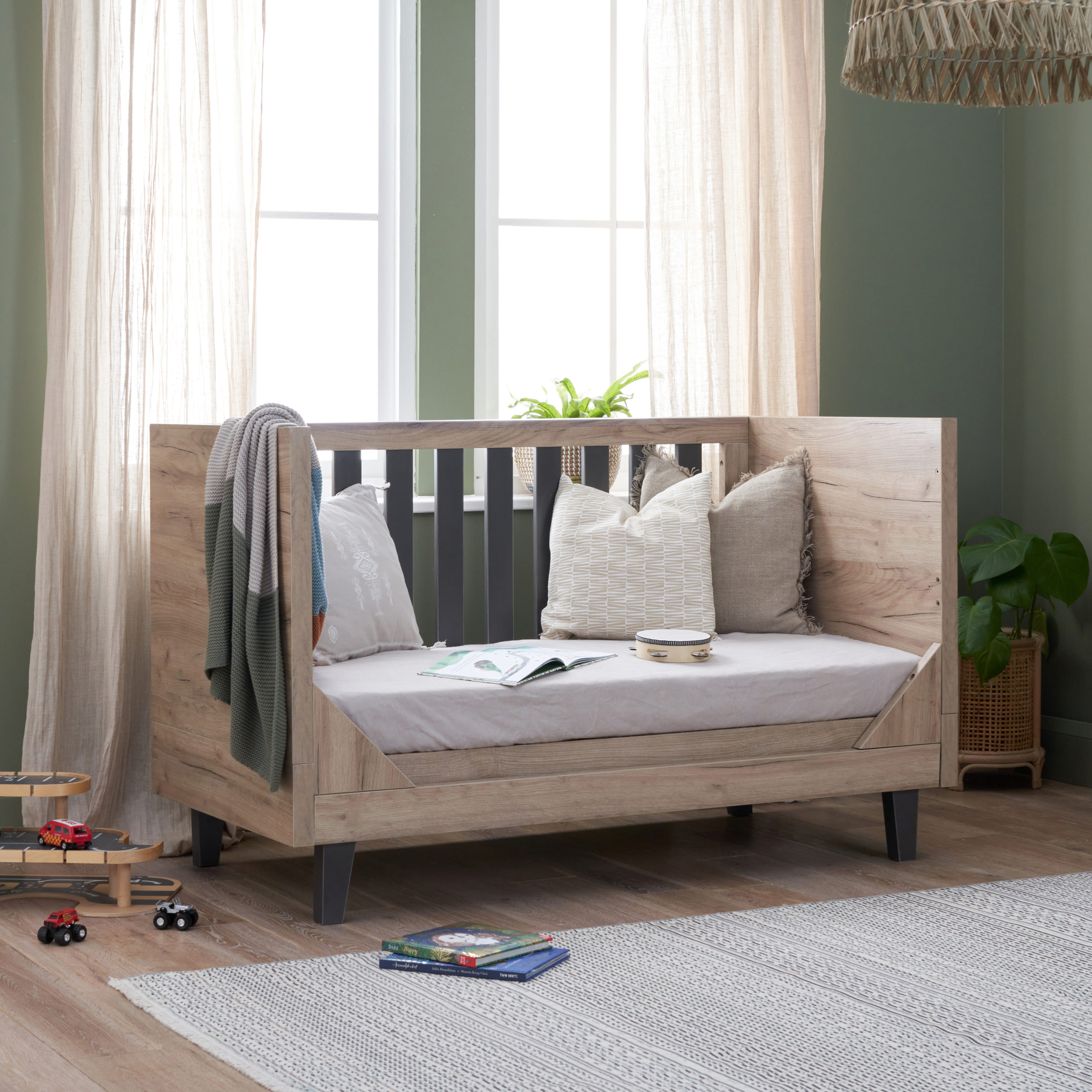 Como Cot Bed Distressed Oak Slate Grey 6 c Como Cot Bed Distressed Oak Slate Grey 6 c