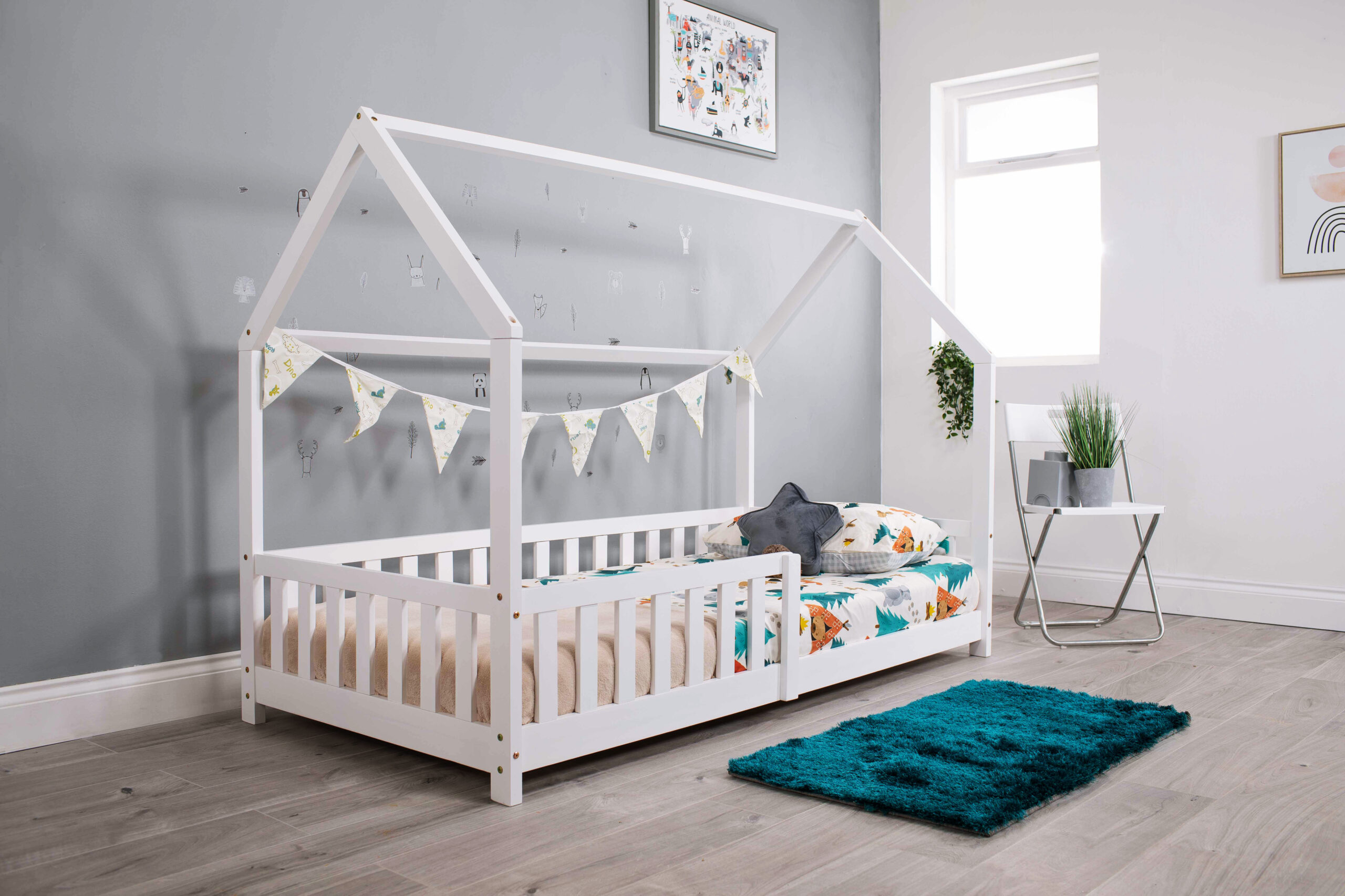 Explorer Playhouse Bed White Angle Explorer Playhouse Bed White Angle