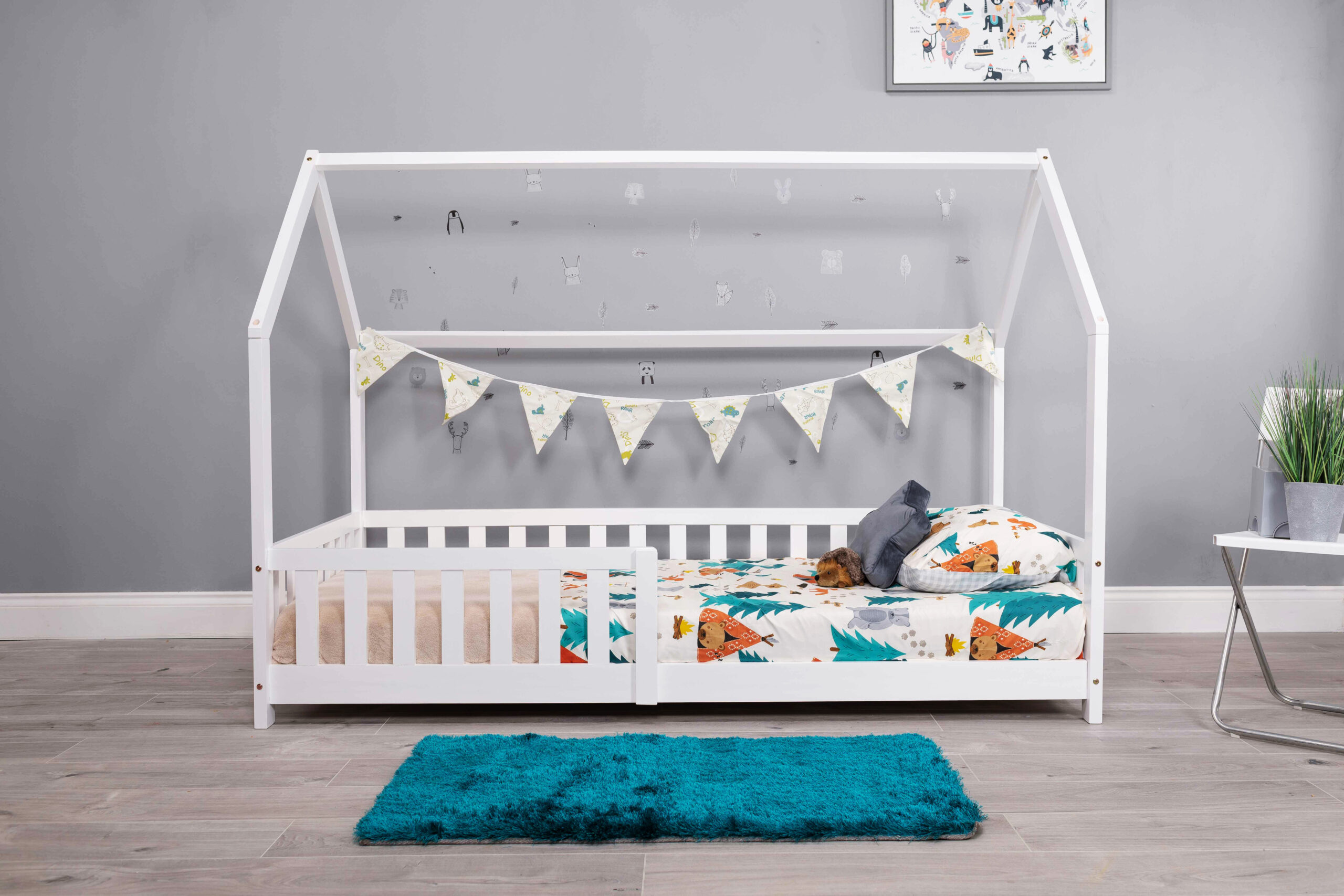 Explorer Playhouse Bed White Explorer Playhouse Bed White