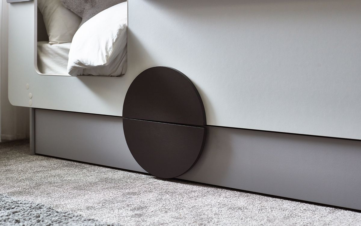 tou001 tourer caravan bed detail 4 tou001 tourer caravan bed detail 4