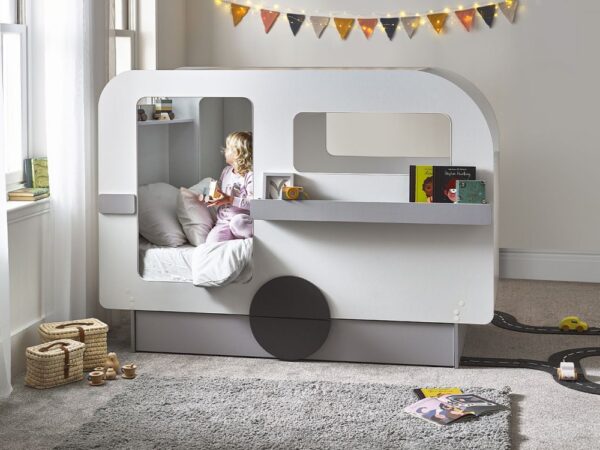 tou001 tourer caravan bed roomset 1